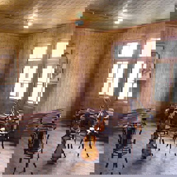 Obrázek /media/upkpjdwx/16_-_pamatnik_vojna_lesetice_-_z_interierove_expozice.jpg