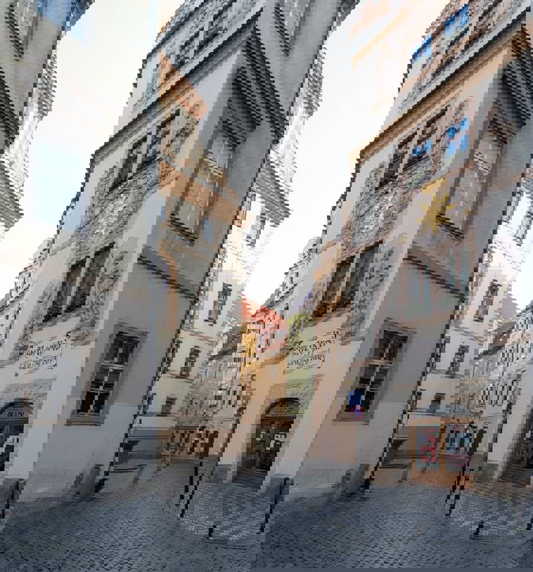 Image /media/uquk1zi4/prague_streets_91.jpg