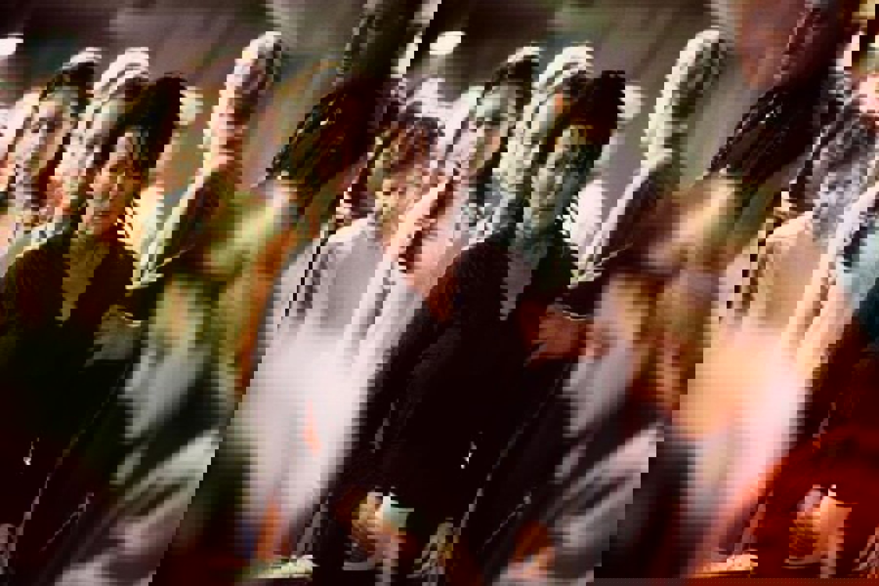 Image /media/ur4bqzmy/photo-anne-frank-anne-frank-the-whole-story-2001-7.jpg