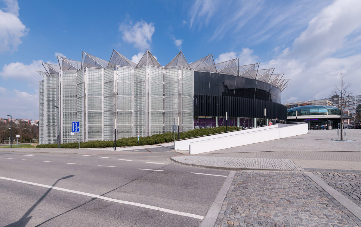 Image /media/uyvhtjee/zlin_fo_kongresove_centrum_2.jpg