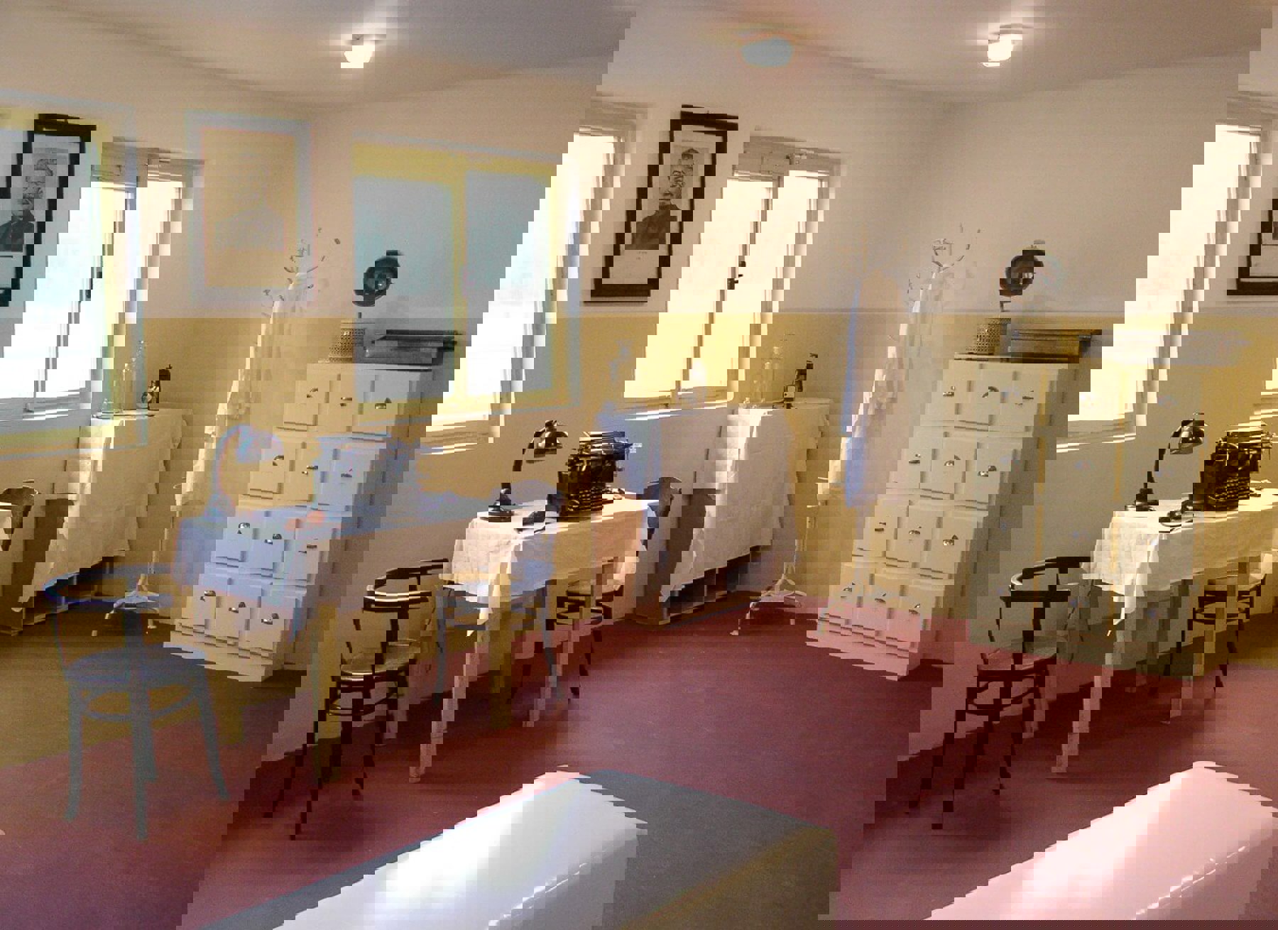 Obrázek /media/v3skssnx/05_-_pamatnik_vojna_lesetice_-_z_interierove_expozice19.jpg