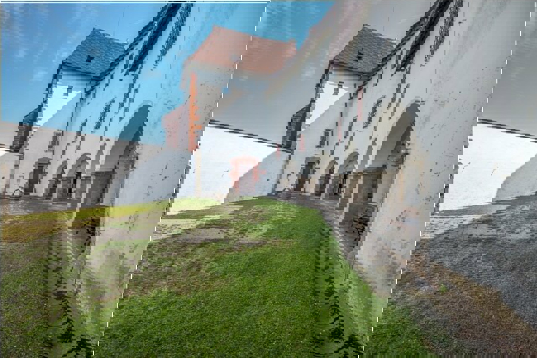 Obrázek /media/vuyp2ecy/druhe_nadvori_3.jpg