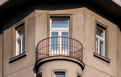 Image /media/vw4bgpxh/praha_fasady_okna_balkony_dvere_viktor_macha_2016_22.jpg