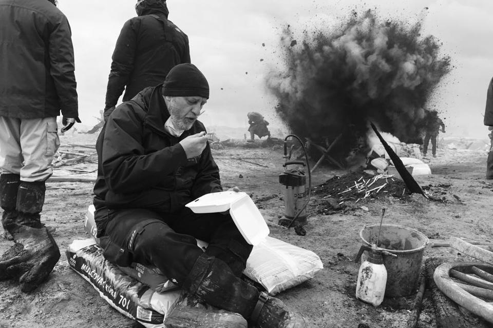 Ilustrační obrázek článku 'Rozhovor se 4 českými filmaři nominovanými na Oskary za Na západní frontě klid: Do každé práce dáváme všechno'