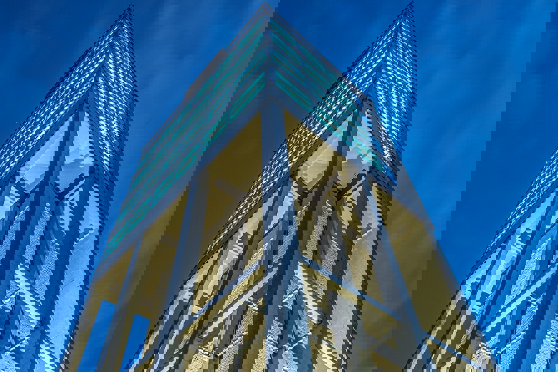 Image /media/x0nj3kg4/silo-tower2.jpg