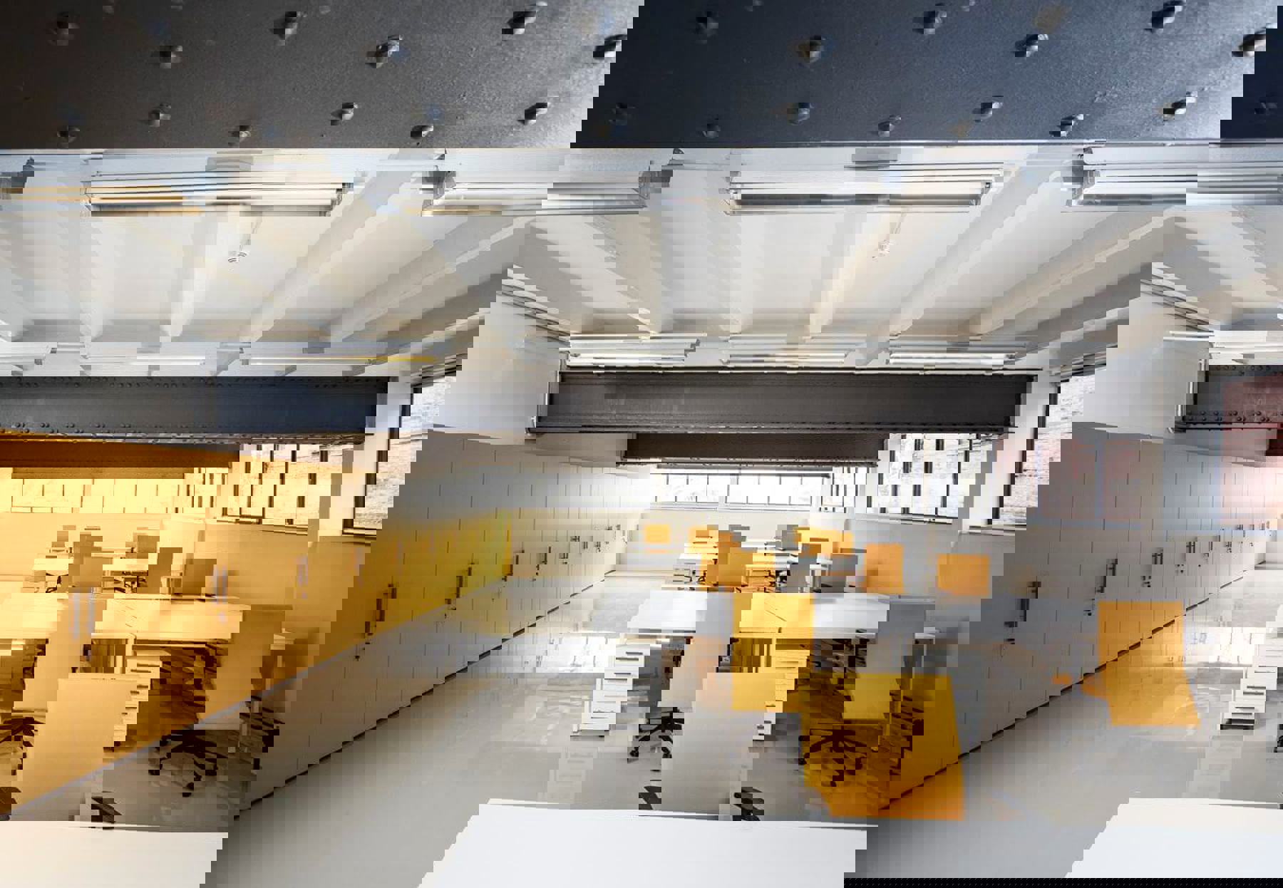 Obrázek /media/xgdji3x0/cineport_-_jiri_zerzon.jpg