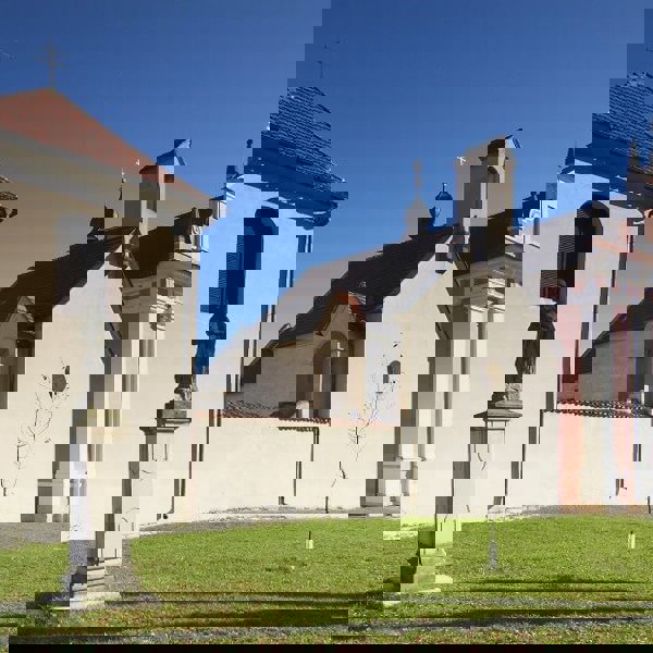 Obrázek /media/xxtfvuw5/kostel_sv_ludmily_800x566.jpg