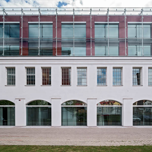Obrázek /media/yc2lv2xh/praha_business_office_viktor_macha_2016_77.jpg