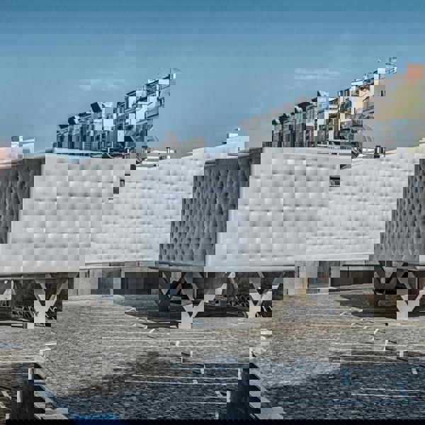 Obrázek /media/ycegrp5f/dox_dvur_3.jpg