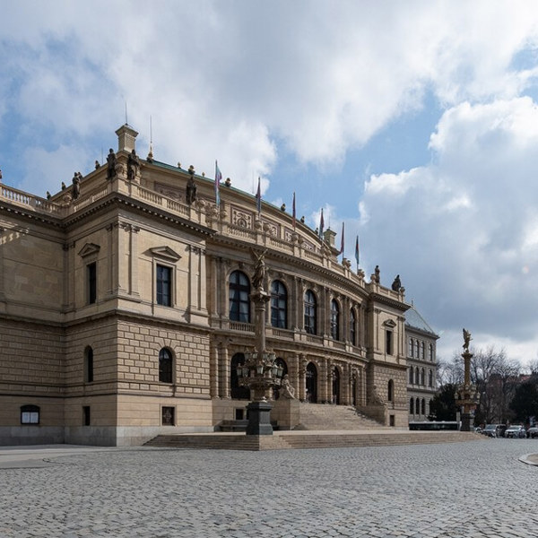 Obrázek /media/ymddzpsn/prague_streets_168.jpg