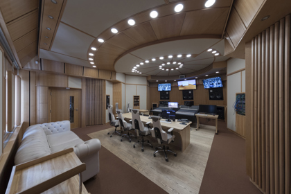 Obrázek /media/yzpbooqp/control-room-smecky-music-studios.jpg