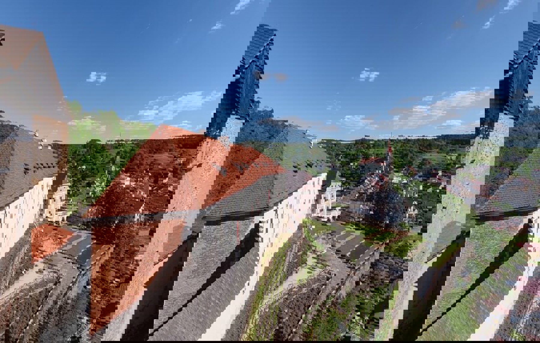 Obrázek /media/zdom3ukm/becov_30.jpg