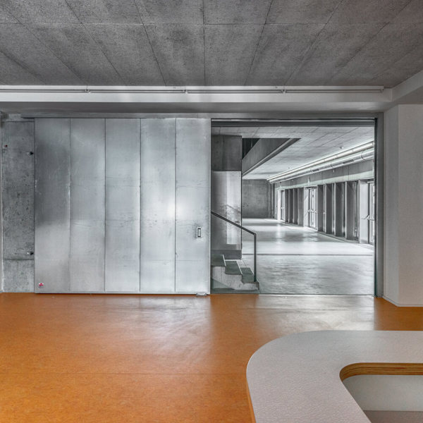 Obrázek /media/zlre5hgb/dox_entrance_area.jpg